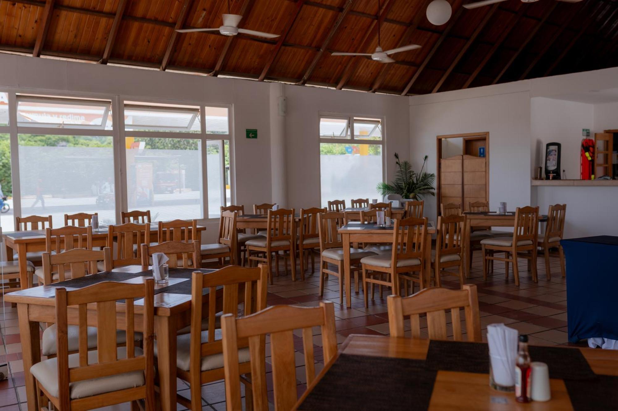 Sanha Plus Hotel 圣玛尔塔 外观 照片